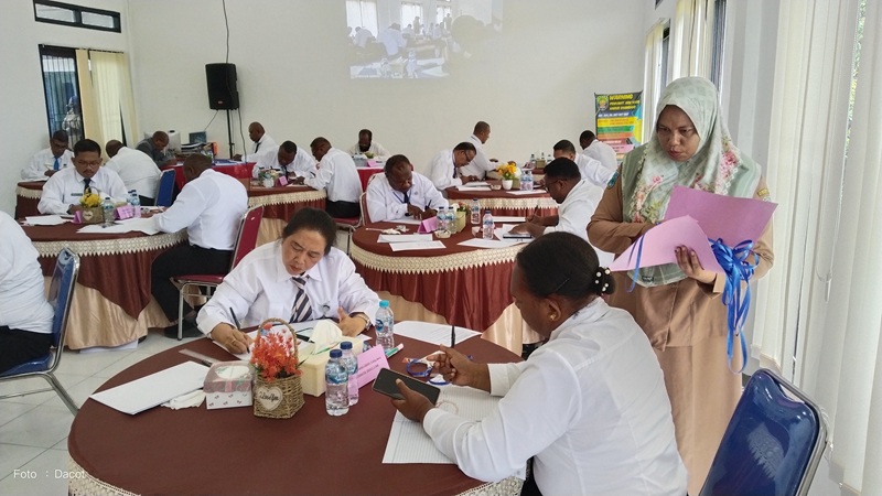 Pansel JPT Pratama Kaimana Laksanakan Seleksi Penulisan Makalah